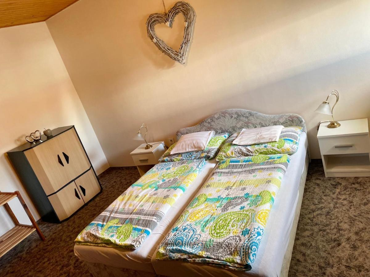 Esther Apartman Gyenesdiás Eksteriør billede